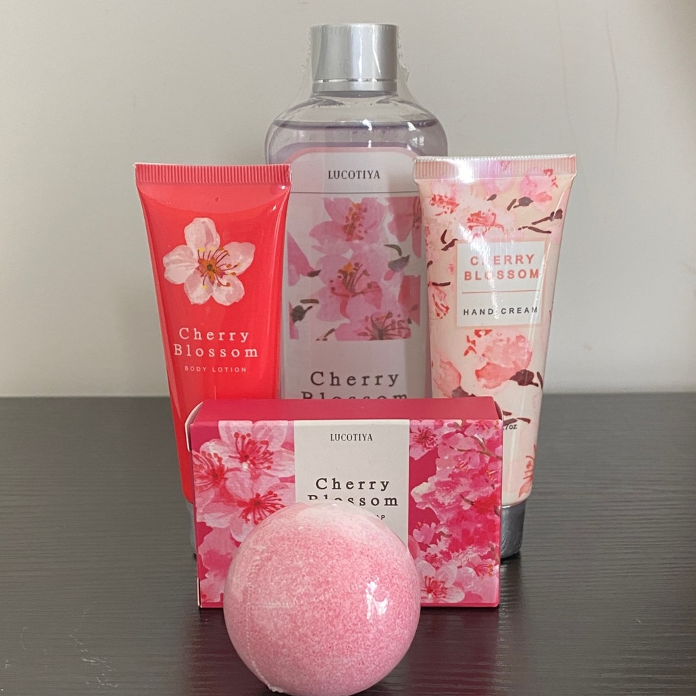 Cherry Blossom Bath Set - Pink